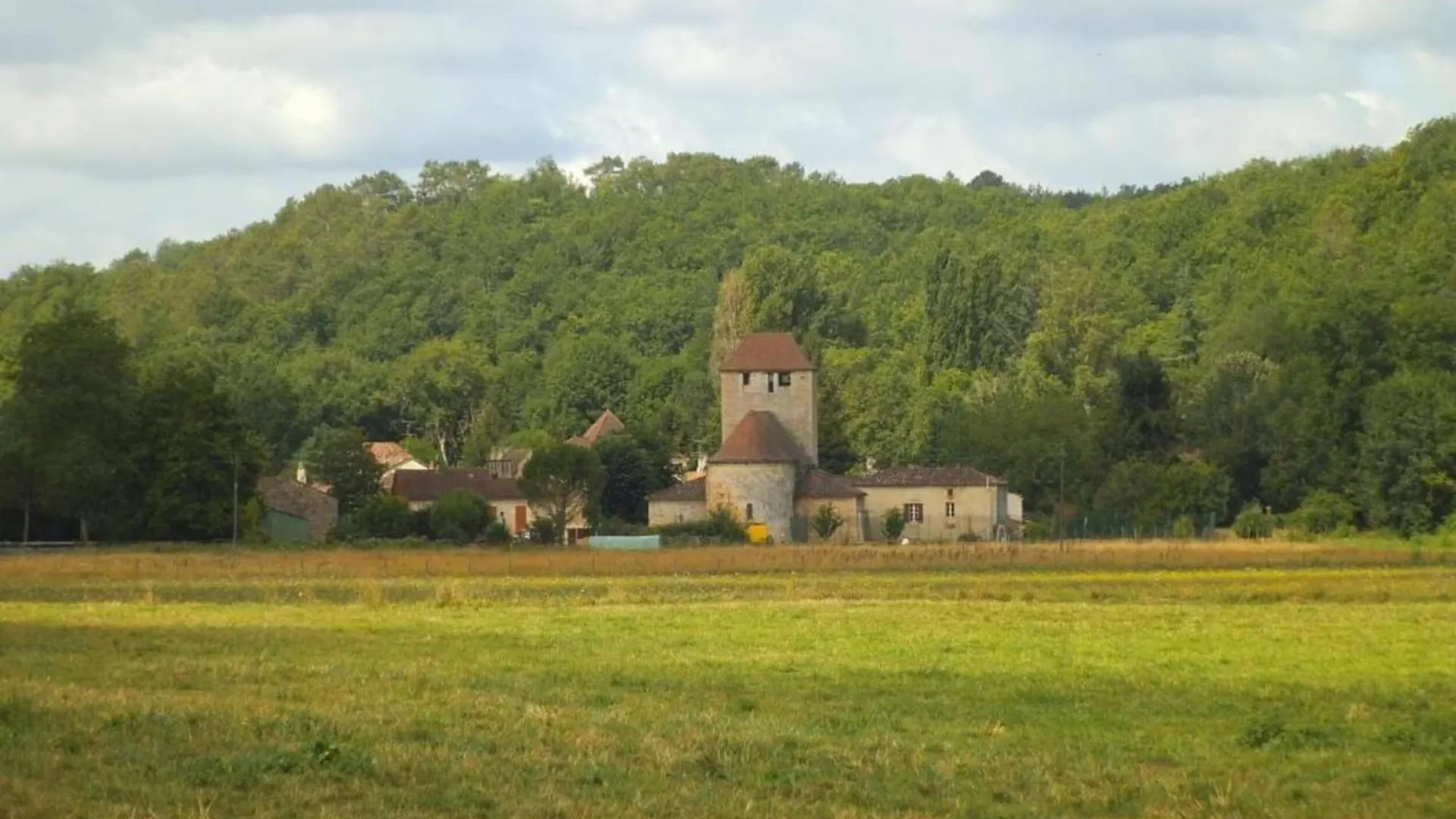 Quiet Holiday Home With Large Pool, Cleaning Included Saint-Martin-le-Redon
