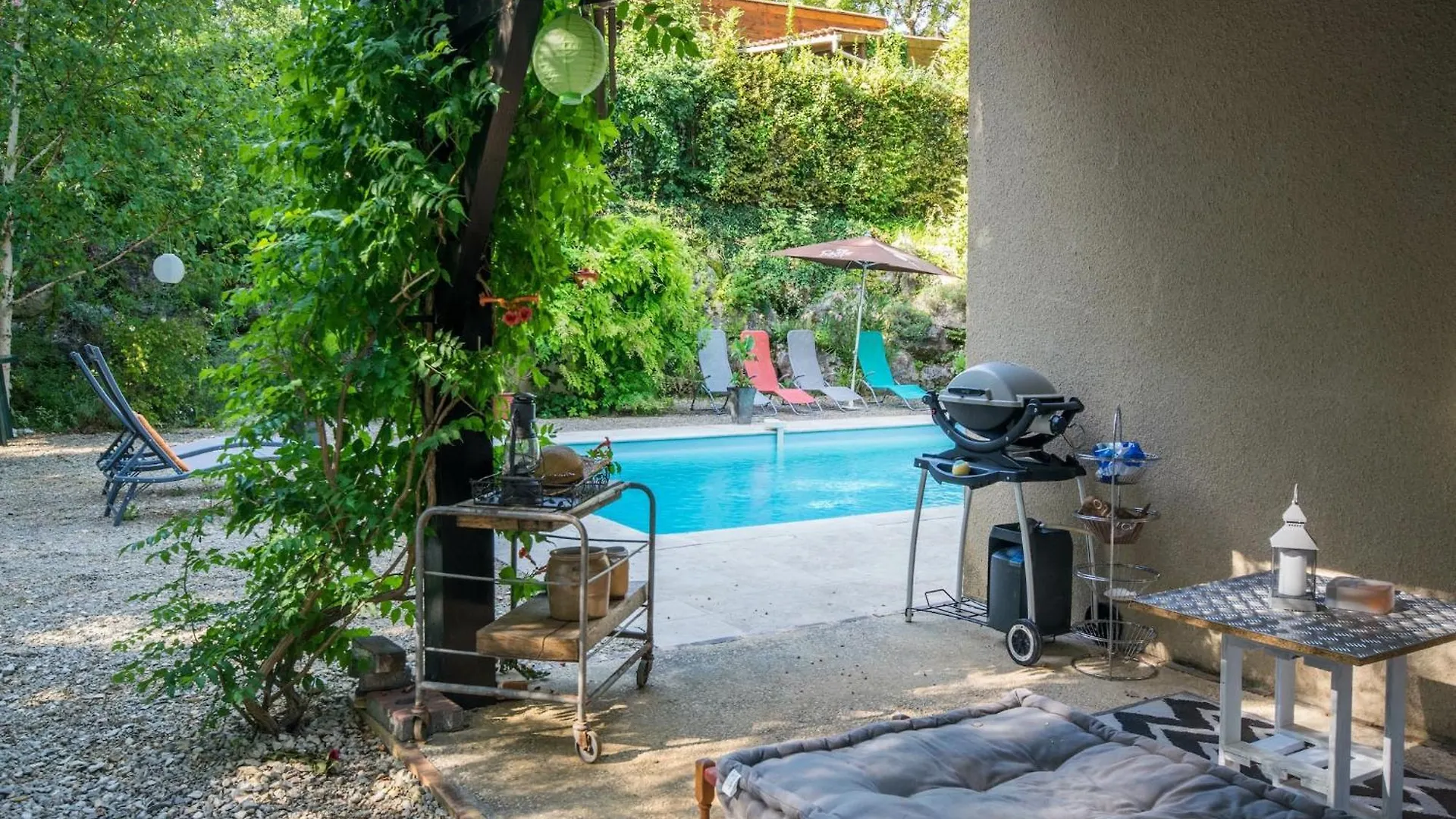 Quiet Holiday Home With Large Pool, Cleaning Included Saint-Martin-le-Redon